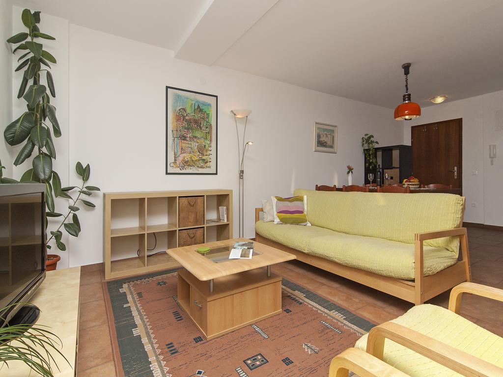 Apartments Ceja Near Sea Медулин Экстерьер фото