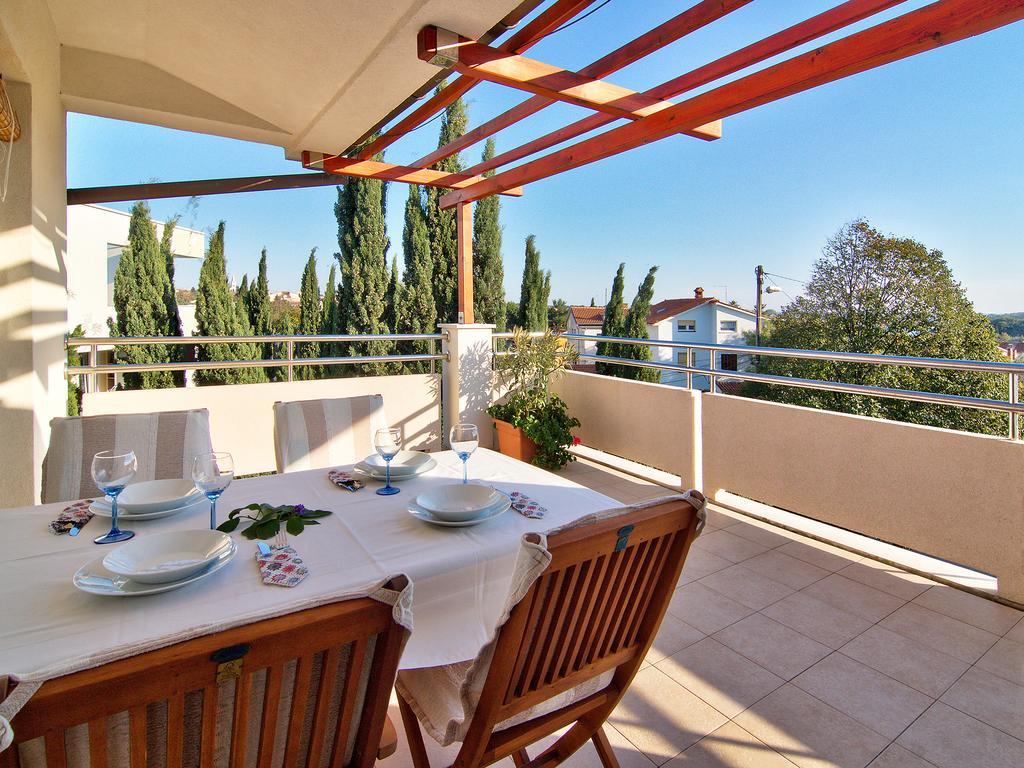 Apartments Ceja Near Sea Медулин Номер фото