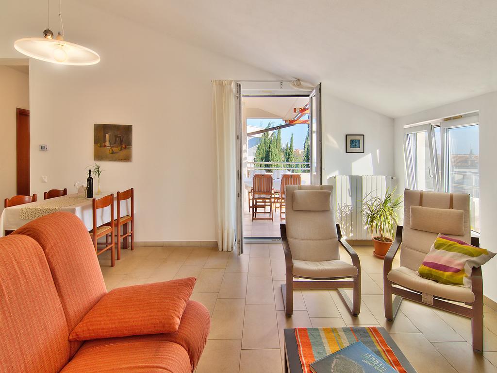 Apartments Ceja Near Sea Медулин Номер фото