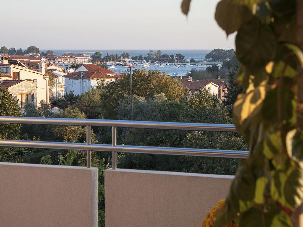 Apartments Ceja Near Sea Медулин Экстерьер фото