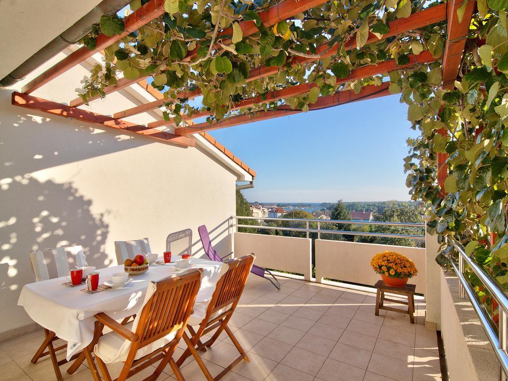 Apartments Ceja Near Sea Медулин Номер фото